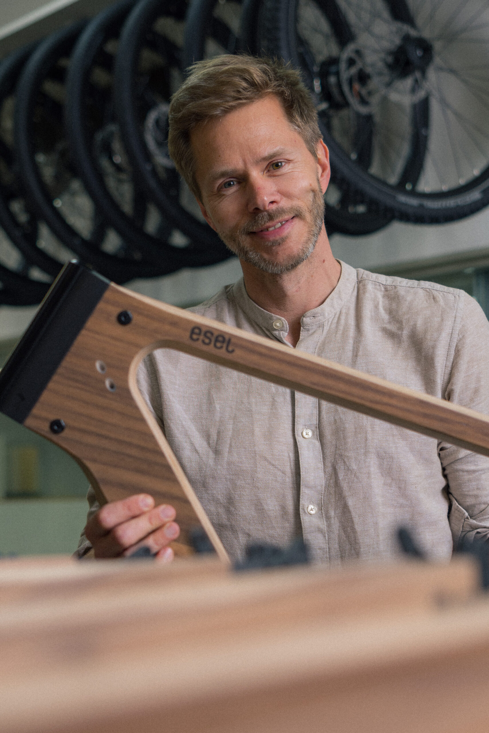 Ride Your Nature: esel präsentiert neues Markenbild und prämiertes Urban-E-Bike 4 26A3077 edited scaled