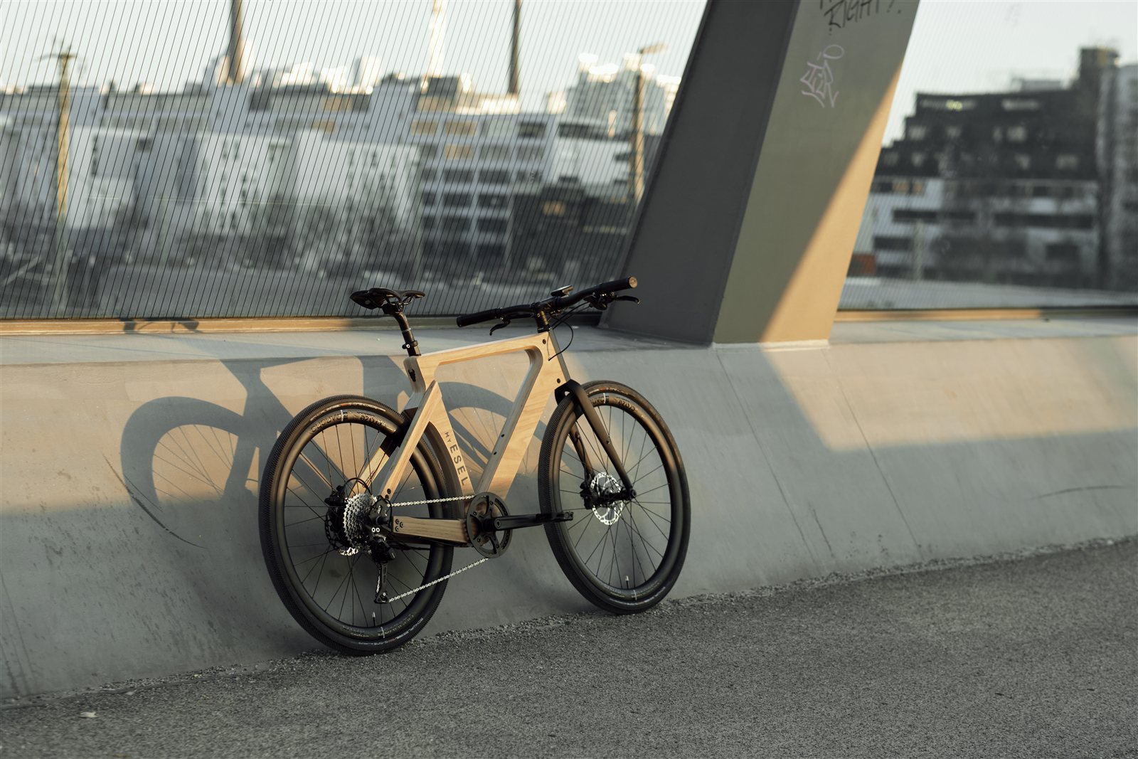 Ride Your Nature: esel präsentiert neues Markenbild und prämiertes Urban-E-Bike 5 eUrban esel als Premium E-Bike made in Austria